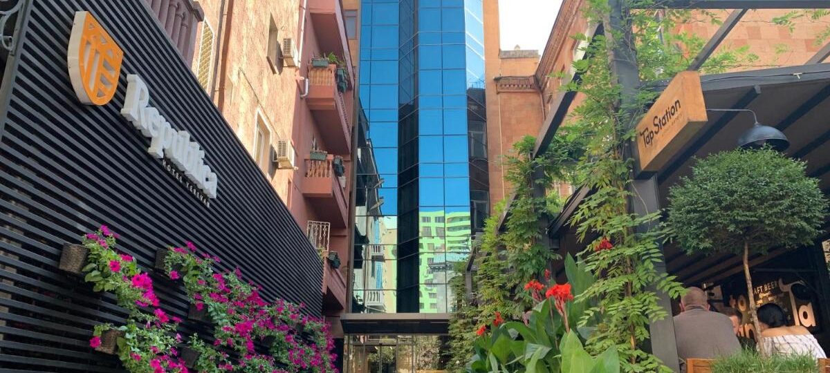 هتل جمهوری ایروان